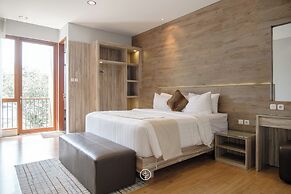 Asmaya Hill View 7BR Villa with a private pool