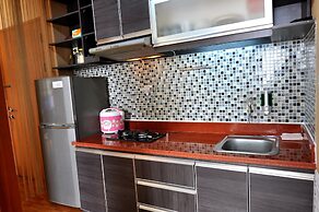 2BRs Lake View at Sunter Sunrise View