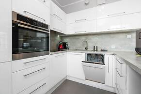 Apartment Poznan Towarowa by Renters