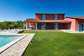 Villa Cali