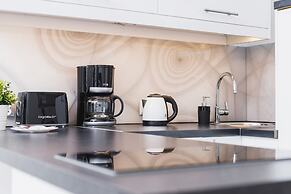 Studio Lubelska Cracow by Renters