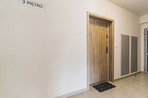 Studio Lubelska Cracow by Renters