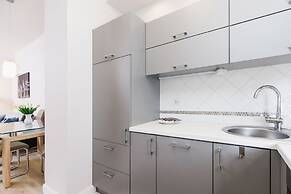 Apartment Lubicz Cracow by Renters