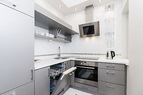 Apartment Lubicz Cracow by Renters