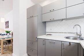 Apartment Lubicz Cracow by Renters