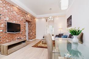 Apartment Lubicz Cracow by Renters