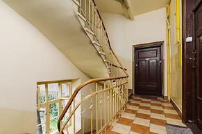 Apartment Lubicz Cracow by Renters