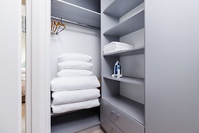 Apartment Lubicz Cracow by Renters