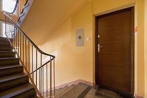 Apartment Obopolna Krakow by Renters