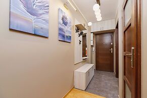 Apartment Obopolna Krakow by Renters