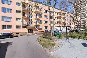 Apartment Obopolna Krakow by Renters