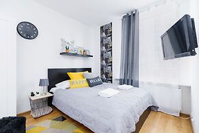 Studio Pradnik Bialy Krakow by Renters