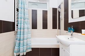 Studio Pradnik Bialy Krakow by Renters