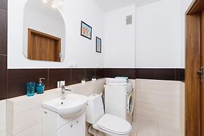 Studio Pradnik Bialy Krakow by Renters