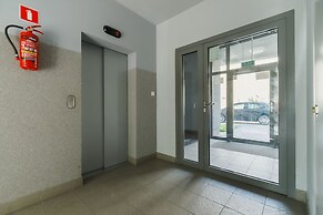 Studio Pradnik Bialy Krakow by Renters