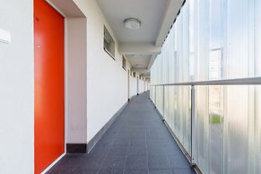 Studio Pradnik Bialy Krakow by Renters