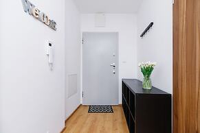 Studio Pradnik Bialy Krakow by Renters