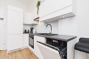 Apartment Plac na Groblach by Renters