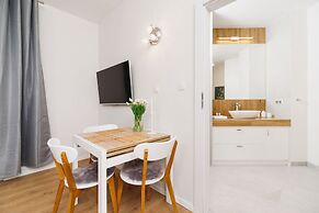 Apartment Plac na Groblach by Renters