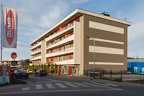 Apartments Rydlowka Krakow by Renters