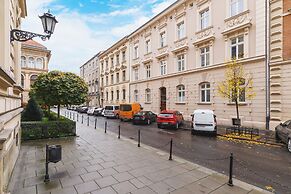 Studio Studencka Krakow by Renters