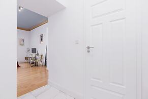 Studio Studencka Krakow by Renters