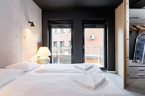 Deluxe Apartment Cracow Szlak by Renters