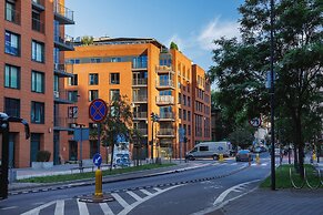 Deluxe Apartment Cracow Szlak by Renters