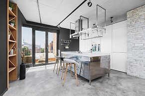 Deluxe Apartment Cracow Szlak by Renters