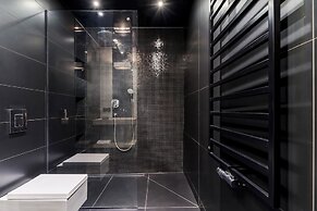 Deluxe Apartment Cracow Szlak by Renters