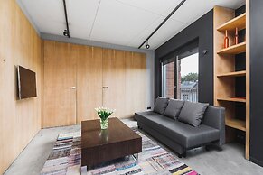 Deluxe Apartment Cracow Szlak by Renters