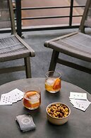 Sonder by Marriott Bonvoy Village 21 Apartments Hillsboro Village