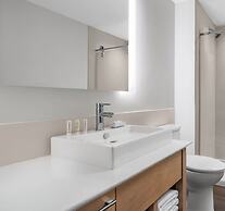 Element Tampa Midtown