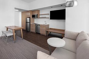 Element Tampa Midtown