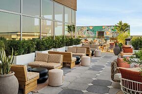 Element Tampa Midtown