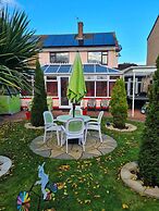 Luxurious, Stunning Detached Bungalow in Derby