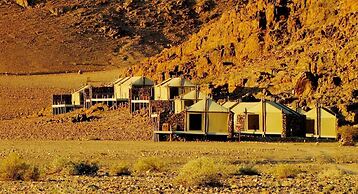 The Elegant Desert Camp