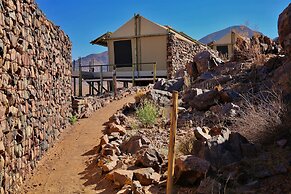 The Elegant Desert Camp