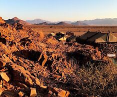 The Elegant Desert Camp