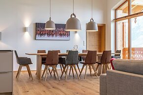 Skylodge Alpine Homes