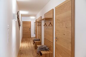 Skylodge Alpine Homes