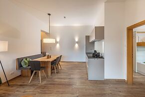 Skylodge Alpine Homes