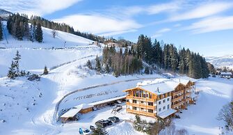 Skylodge Alpine Homes