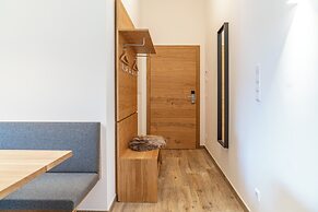 Skylodge Alpine Homes