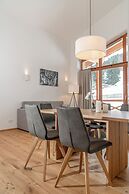 Skylodge Alpine Homes