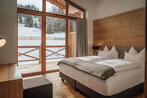 Skylodge Alpine Homes