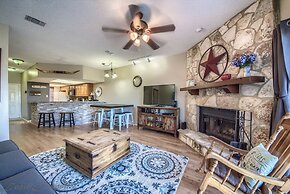 Seele Street River B11 2 Bedroom Condo by RedAwning