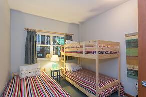 Bright & Spacious 2 Bedroom Situated in Blueberry Hills