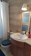 New and Beautiful Apartment in a Quiet Area Very Close to the Beach