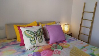 New and Beautiful Apartment in a Quiet Area Very Close to the Beach